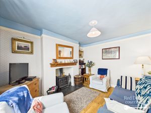 Sitting Room- click for photo gallery